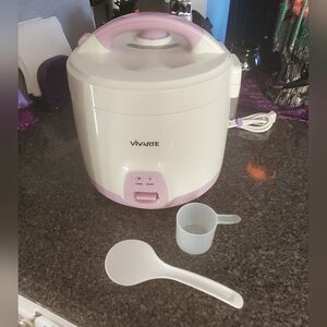 Vivarte White and Lavender Rice Cooker